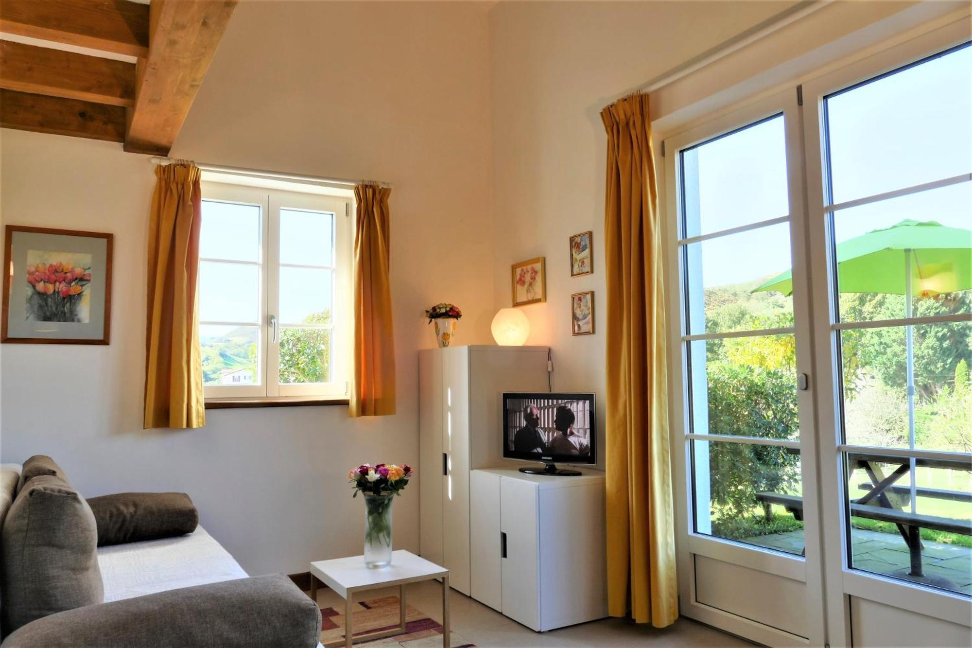 Baskoparadis I Eco-Gites I Calme I Vue I Anes I Jardin I Montagne I Nature Louhossoa Værelse billede